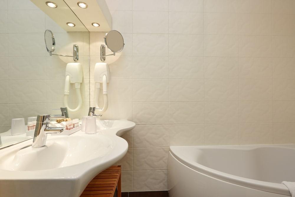 Hotel De Sevres Париж Экстерьер фото